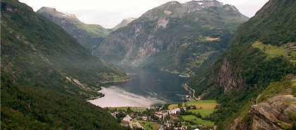 Der Geirangerfjord in Norwegen ist ein Ziel der Hurtigruten-Schiffe.